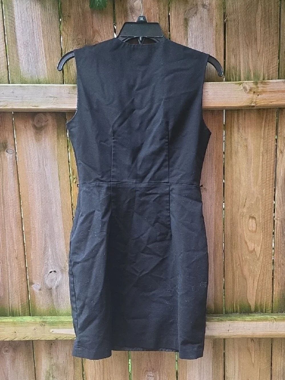 Le Suit Black Dress with Light Gray Contrast V-Detail - Picture 4 of 4